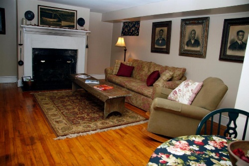 The Lafayette Inn & Restaurant image 8